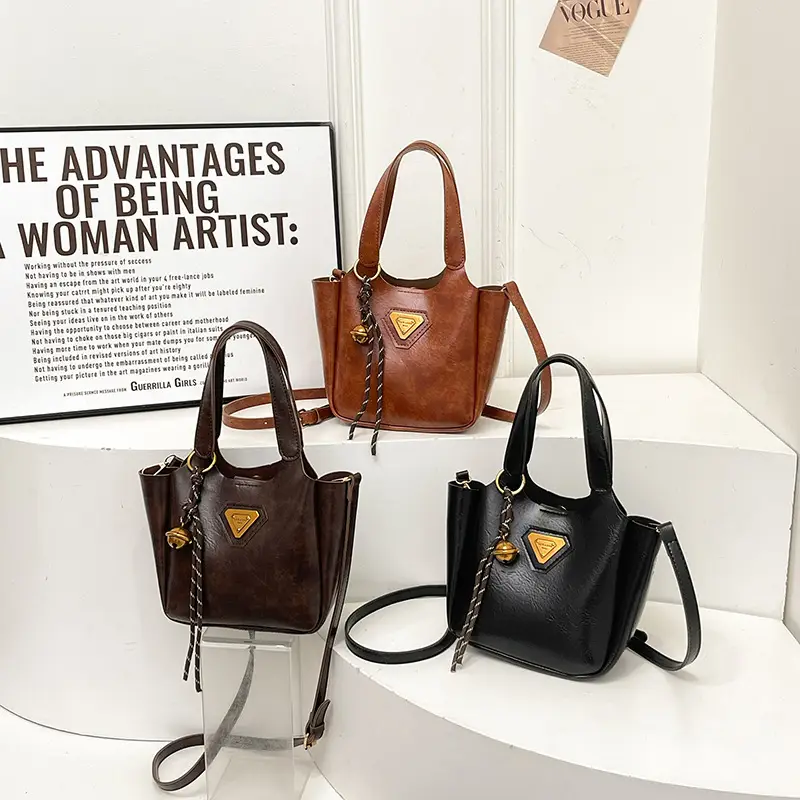 Black Retro Crossbody Bag for Women 2024