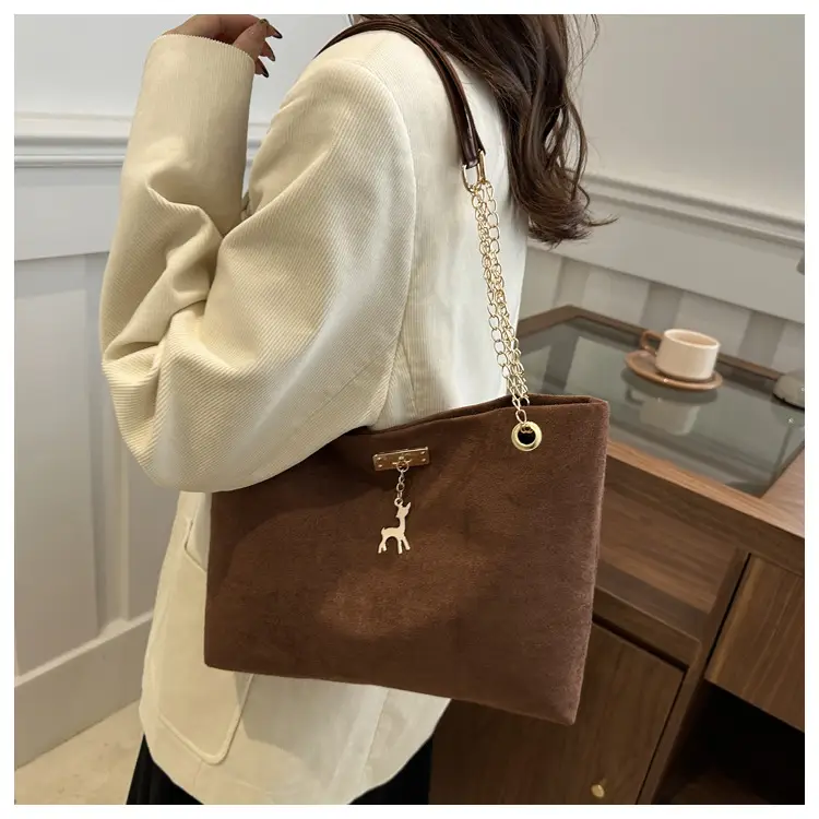 Vintage Chain Shoulder Bag Women 2024 Winter — feature 19