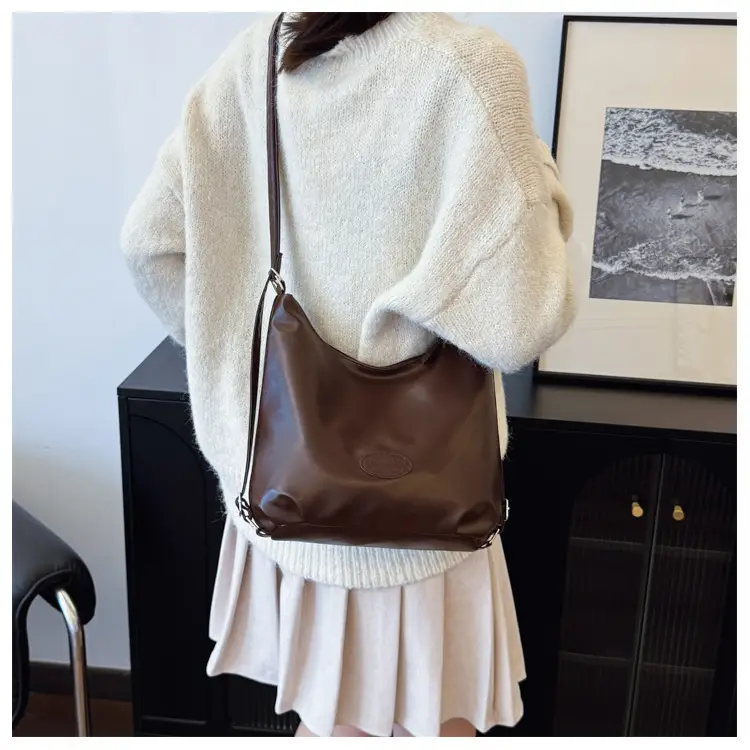 Women's Korean Style Chain Underarm Tote Bag 2024 - Image 11