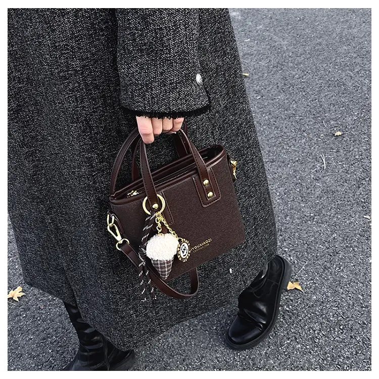 2025 Women's Square Plush Pendants Crossbody Bag — feature 15