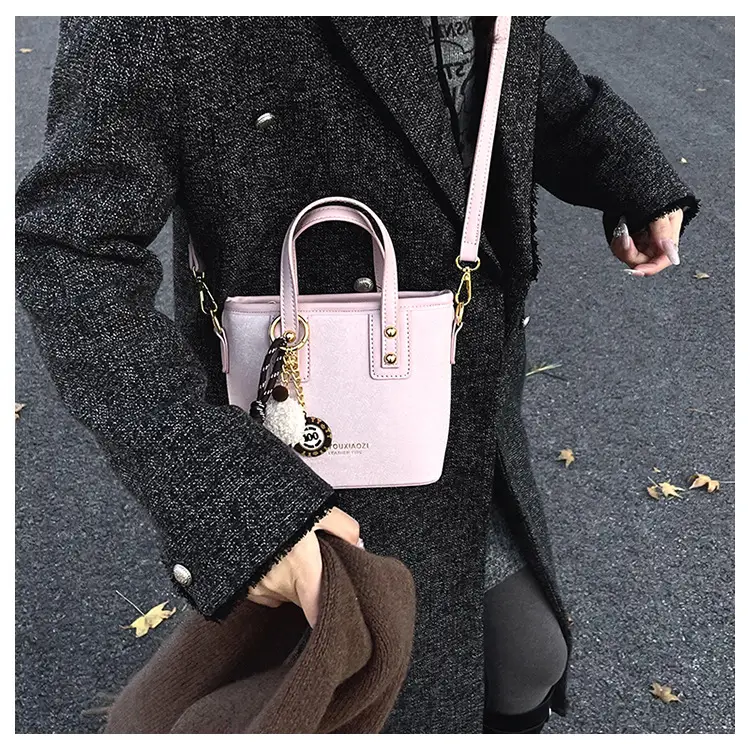 2025 Women's Square Plush Pendants Crossbody Bag — feature 23