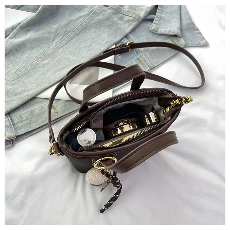 2025 Women's Square Plush Pendants Crossbody Bag — feature 36