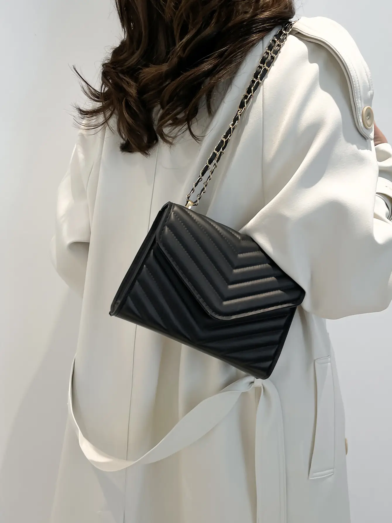 2024 New Rhombic Crossbody Bag for Women — feature 3