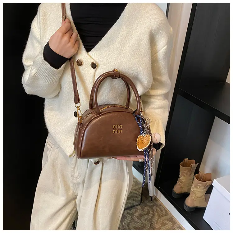 Women's Retro Shoulder Crossbody Bag Brown 2024 — feature 10