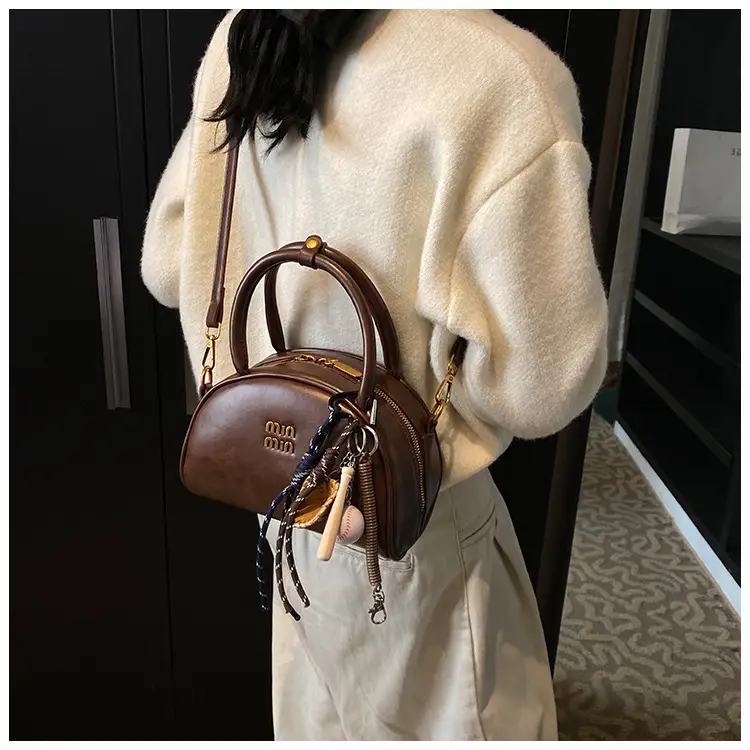 Women's Retro Shoulder Crossbody Bag Brown 2024 — feature 11