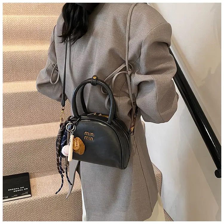 Women's Retro Shoulder Crossbody Bag Brown 2024 — feature 19