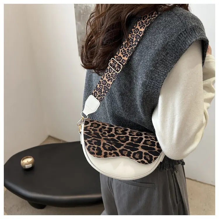 Leopard Print Shoulder Crossbody Bag for Women — feature 10