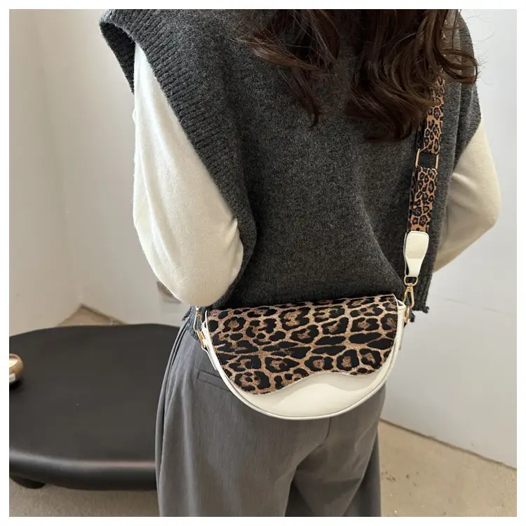 Leopard Print Shoulder Crossbody Bag for Women — feature 11
