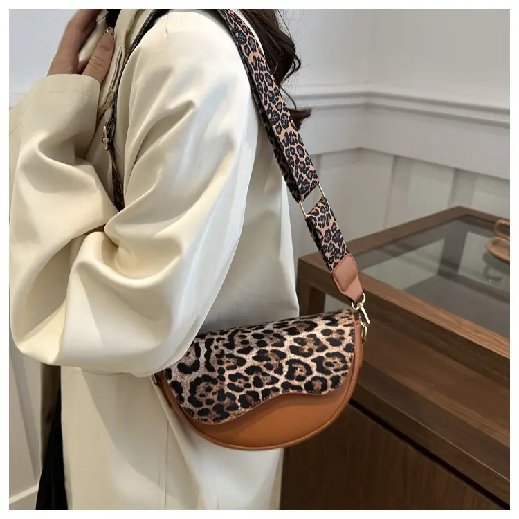 Leopard Print Shoulder Crossbody Bag for Women — feature 14