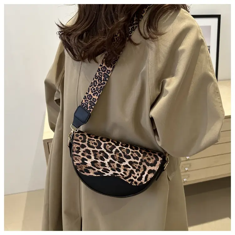Leopard Print Shoulder Crossbody Bag for Women — feature 17