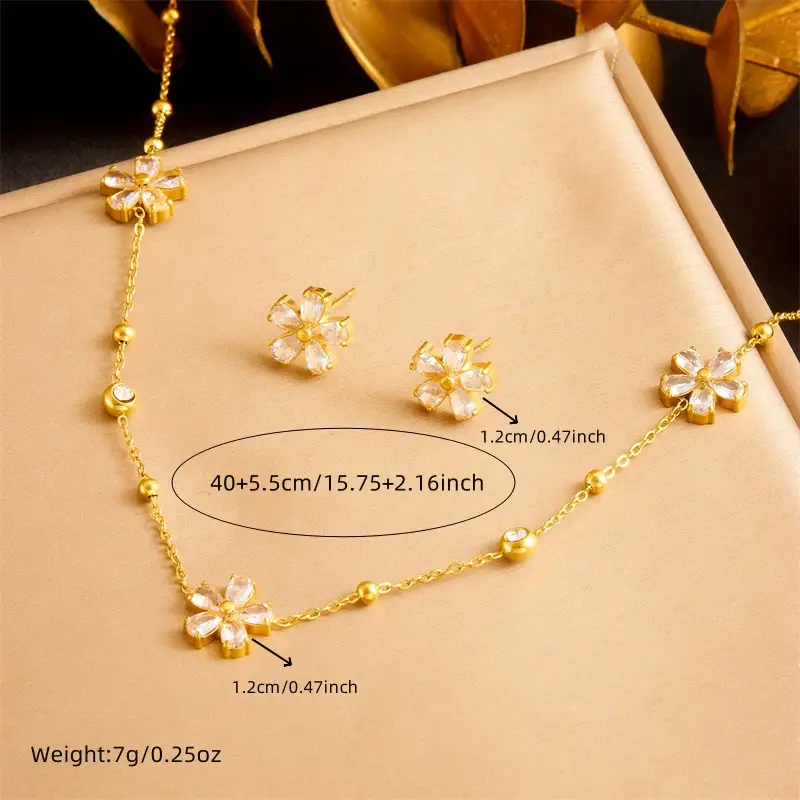 Gold Zircon Plum Blossom Chain Pendant Set — feature 4