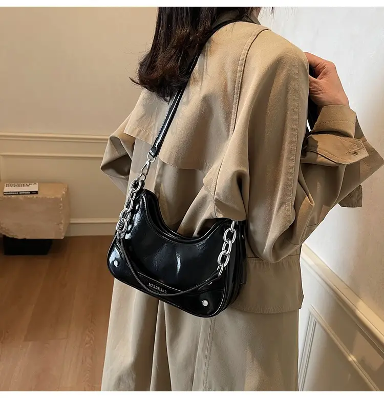 Black Chain Crossbody Bag for Women 2026 — feature 27