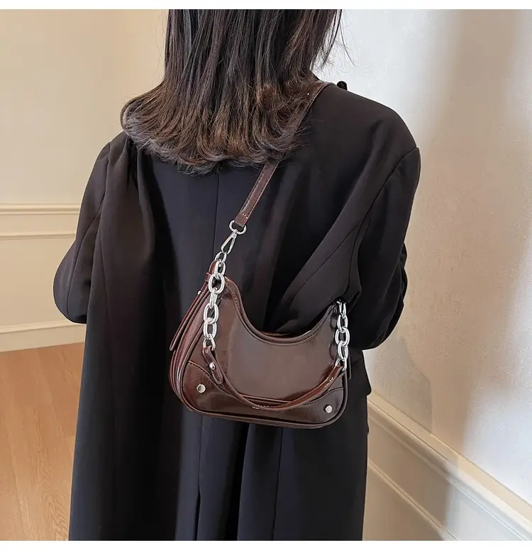 Black Chain Crossbody Bag for Women 2026 — feature 31