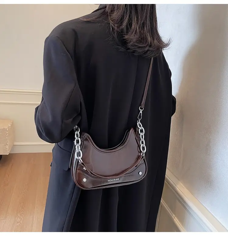 Black Chain Crossbody Bag for Women 2026 — feature 33