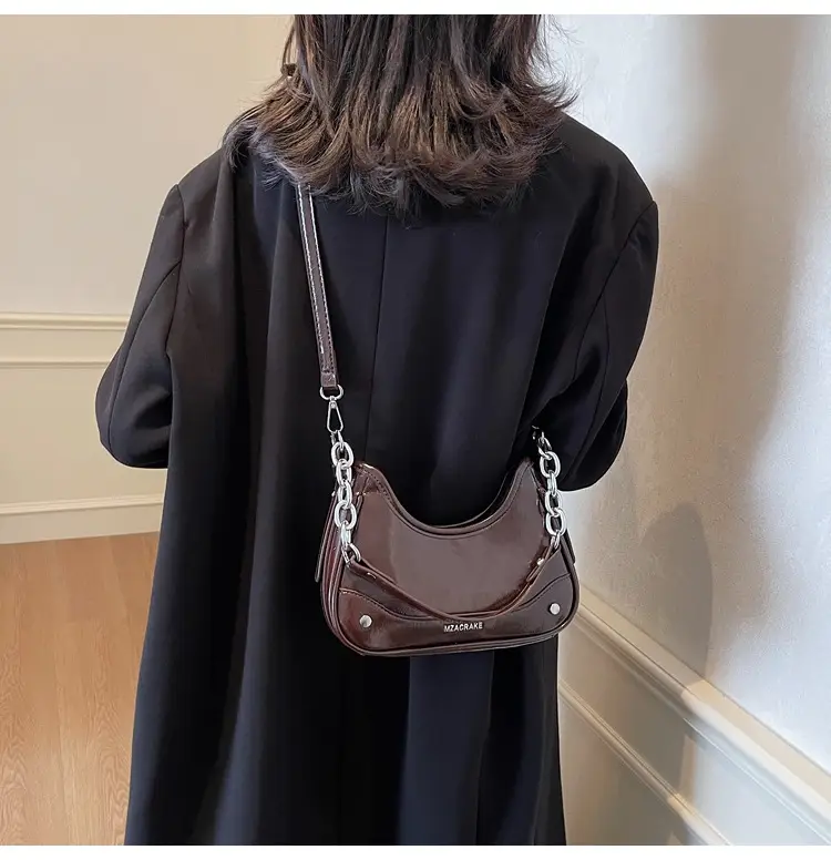 Black Chain Crossbody Bag for Women 2026 — feature 34