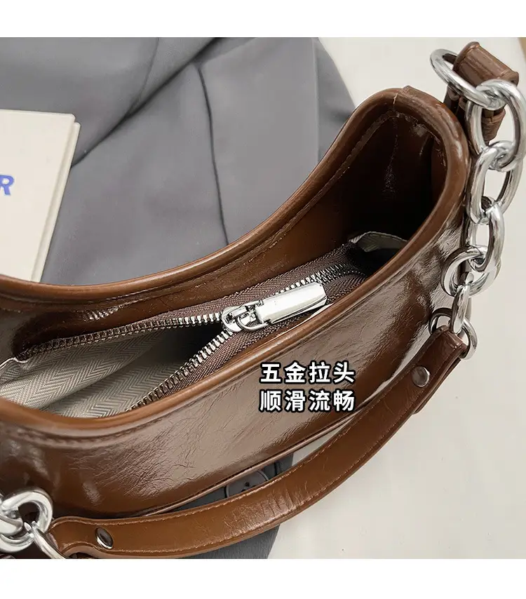 Black Chain Crossbody Bag for Women 2026 — feature 7