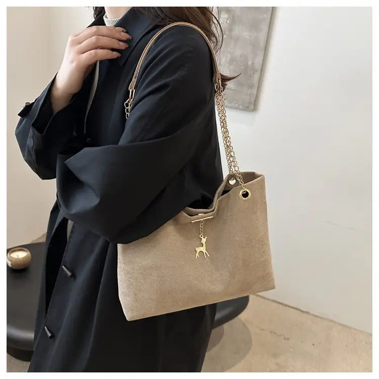 Women Matte Leather Shoulder Bag Brown 2026 — feature 32