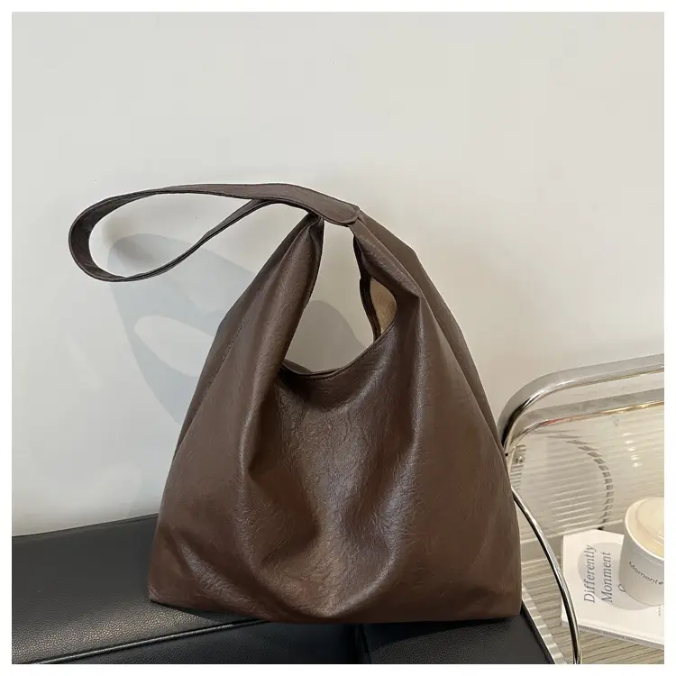 Brown Oily Leather Large Tote Bag — feature 11