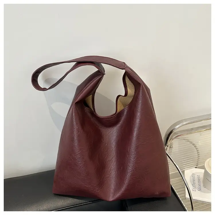 Brown Oily Leather Large Tote Bag — feature 13