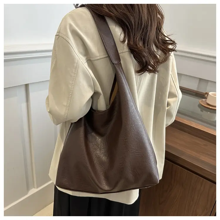 Brown Oily Leather Large Tote Bag — feature 20