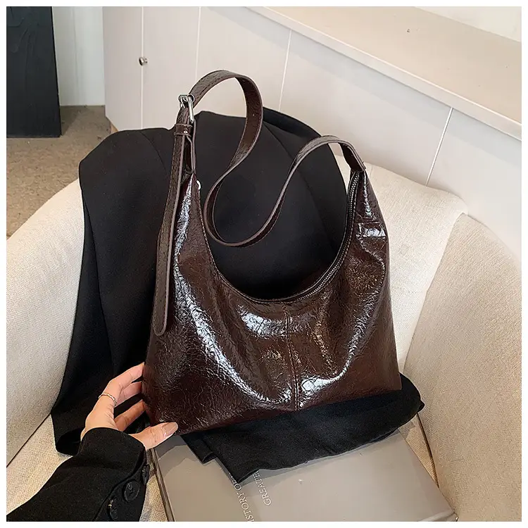 Brown Leather Crossbody Bag for Women 2026 — feature 29
