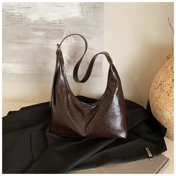 Brown Leather Crossbody Bag for Women 2026 — feature 32