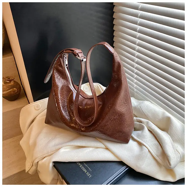 Brown Leather Crossbody Bag for Women 2026 — feature 34