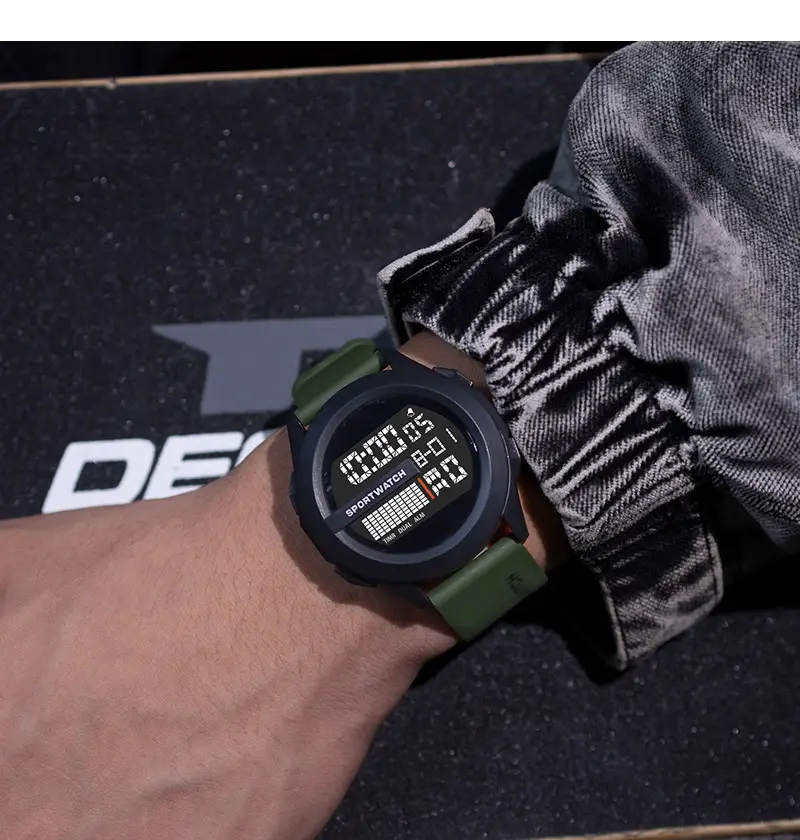 Men's Blue Digital Sportwatch with Water Resistant Strap — feature 7