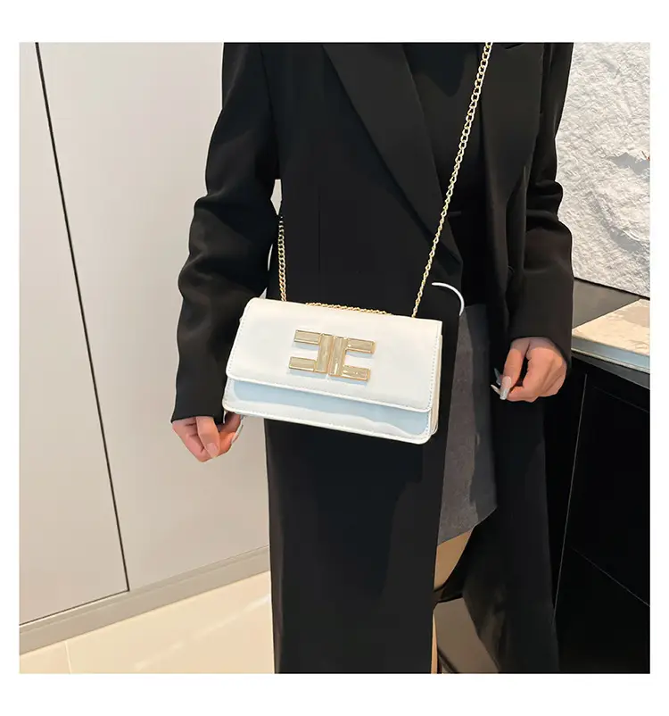White Leather Chain Shoulder Bag for Women 2024 — feature 11