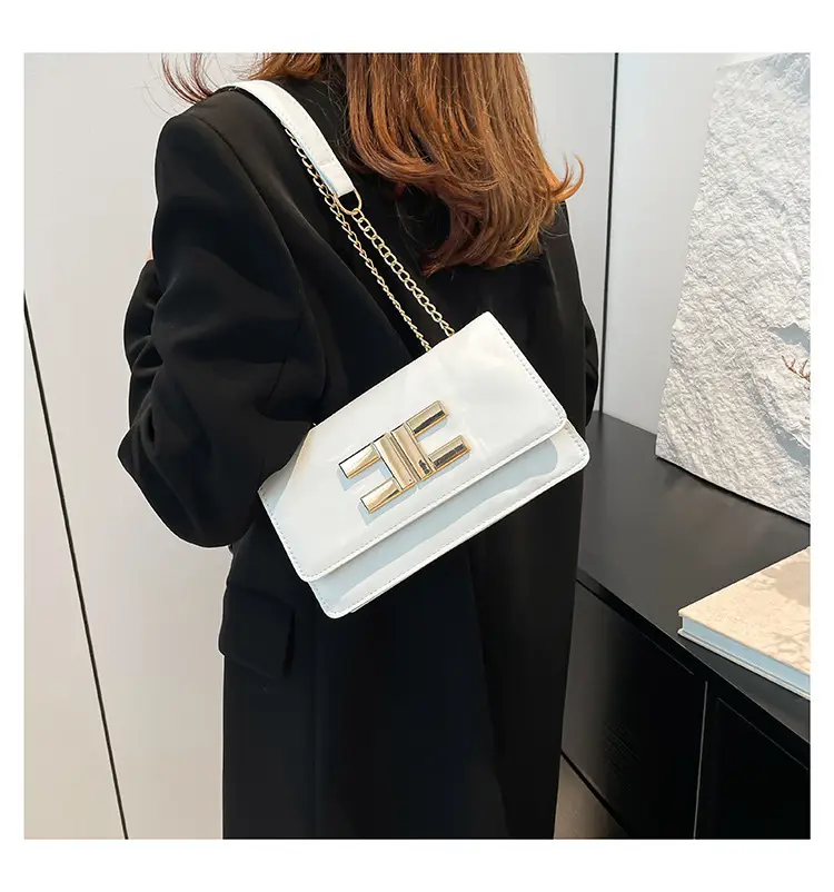 White Leather Chain Shoulder Bag for Women 2024 — feature 13