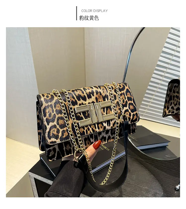 White Leather Chain Shoulder Bag for Women 2024 — feature 32