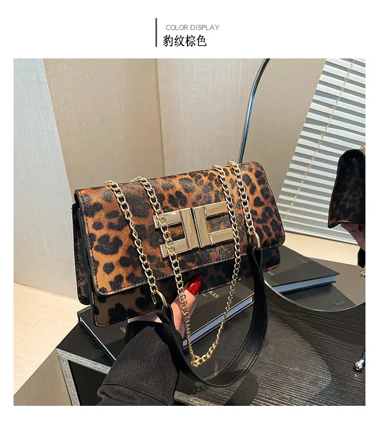 White Leather Chain Shoulder Bag for Women 2024 — feature 33
