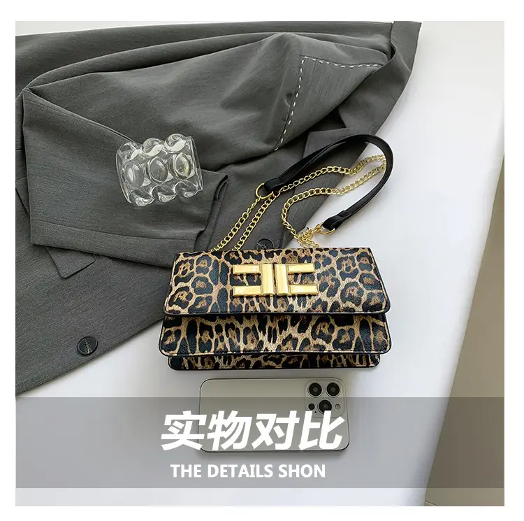 White Leather Chain Shoulder Bag for Women 2024 — feature 7