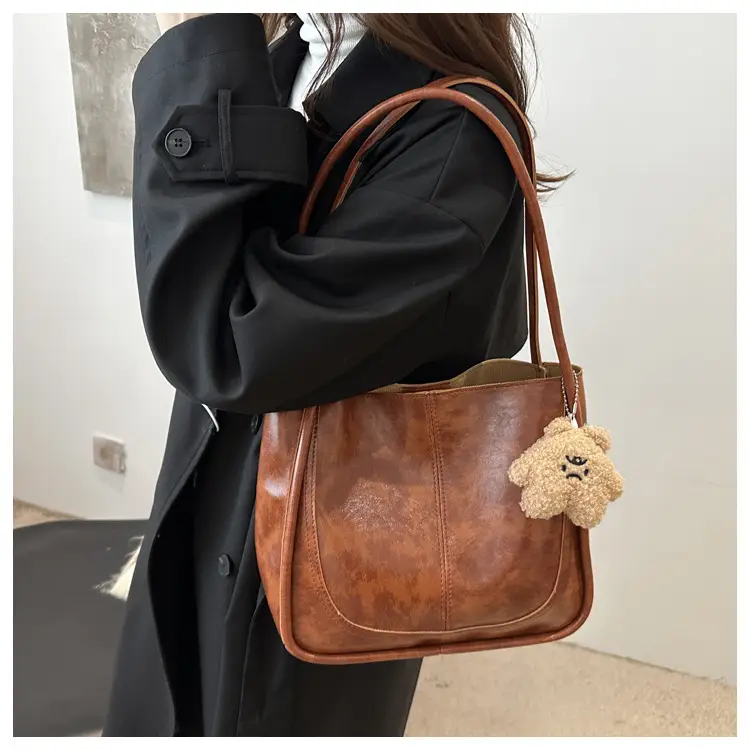 2025 Winter Textured Shoulder Tote Bag with Flower Decor — feature 12