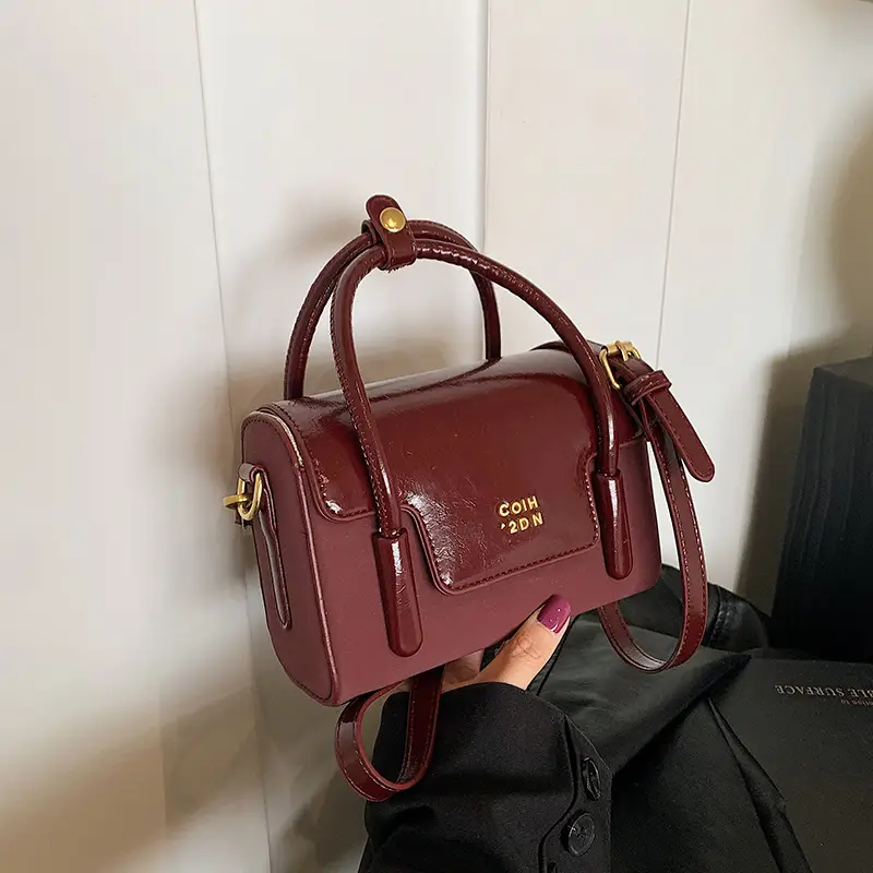 Women's Black Square Shoulder Messenger Bag 2024 - Image 3