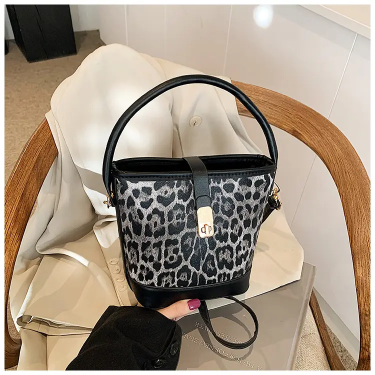Vintage Leopard Print Crossbody Bag 2024 Winter — feature 21