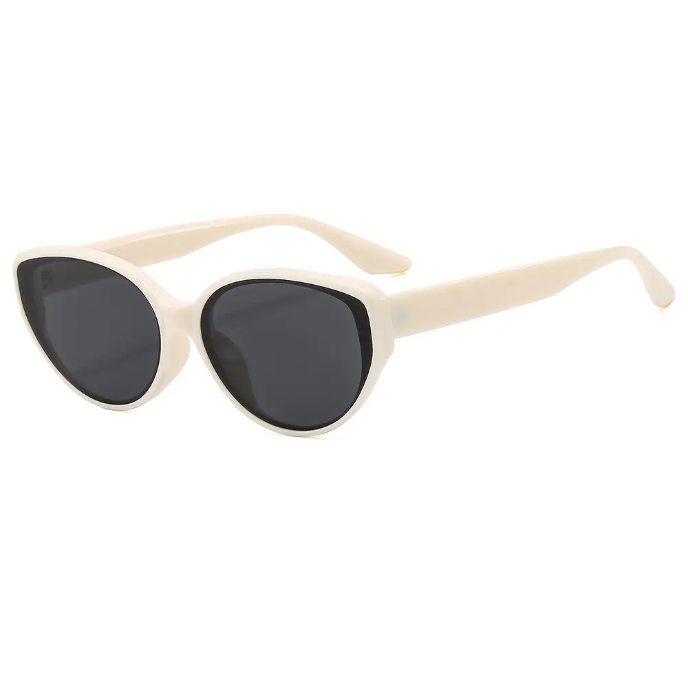 Retro Cat-Eye Sunglasses for Women Anti-UV Protection - Image 9