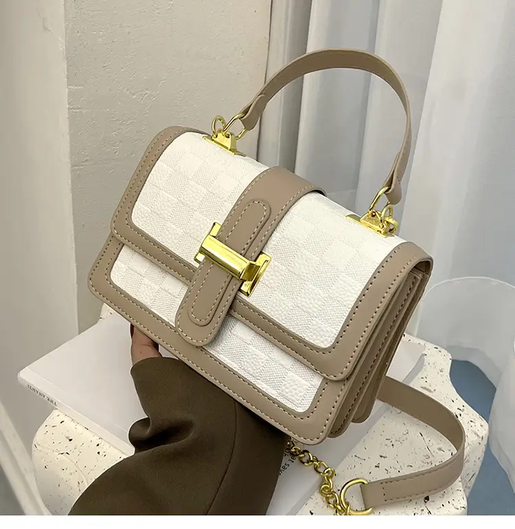 2023 Women's Crossbody Shoulder Bag Beige White Gold Clasp — feature 16