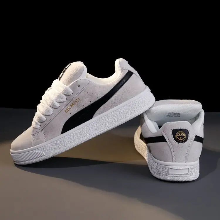 Men Women Retro Low Top Sneakers White Black — feature 9