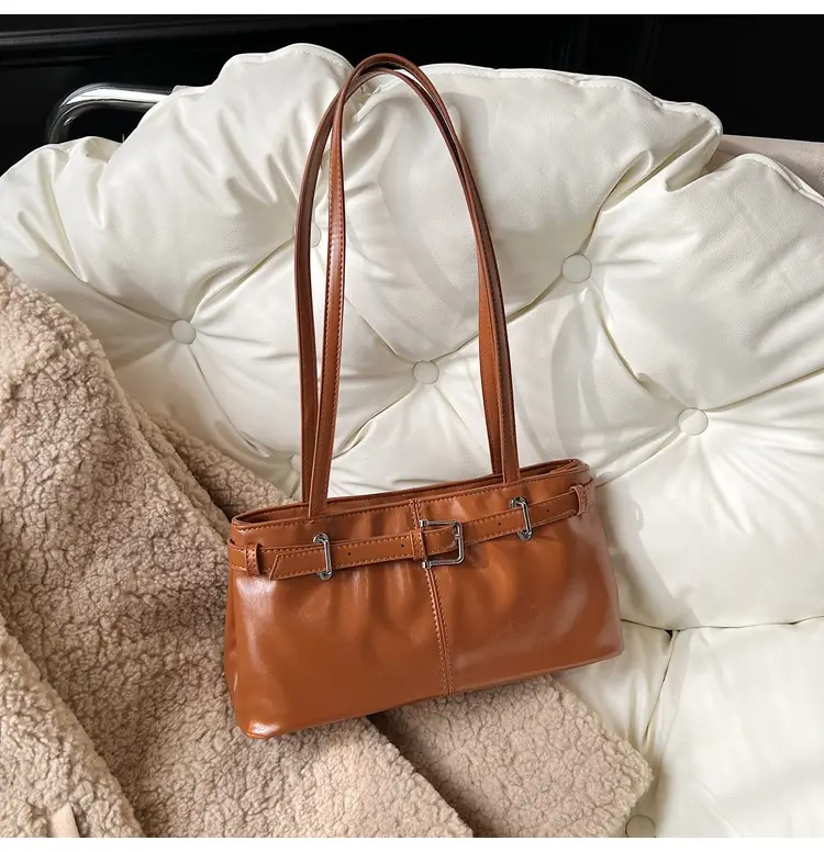 Women's Retro Crossbody Bag Tan New Winter 2026 — feature 26