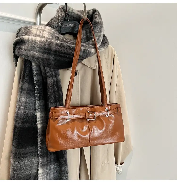 Women's Retro Crossbody Bag Tan New Winter 2026 — feature 28