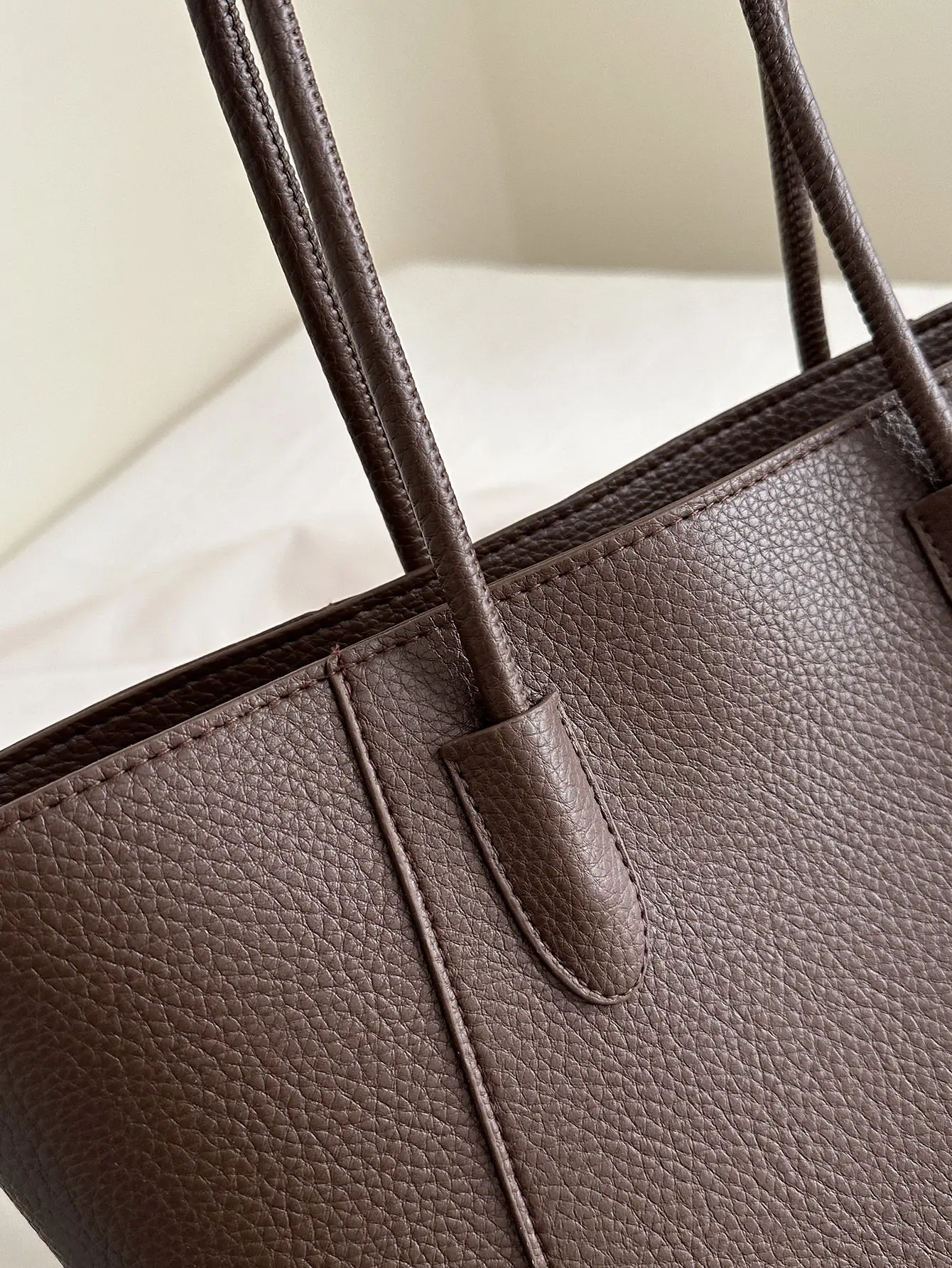 Women's Large Capacity Shoulder Bag Brown Leather β feature 10