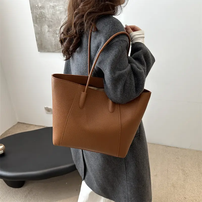 Women's Large Capacity Shoulder Bag Brown Leather β feature 19