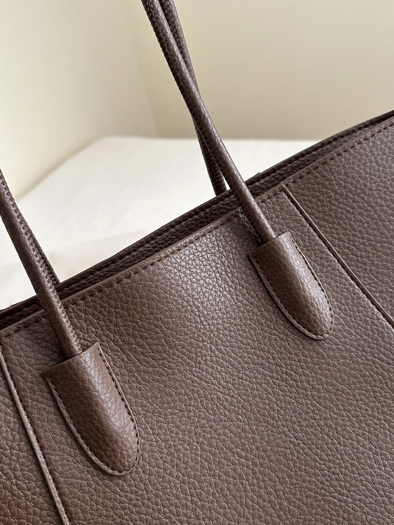 Women's Large Capacity Shoulder Bag Brown Leather β feature 9