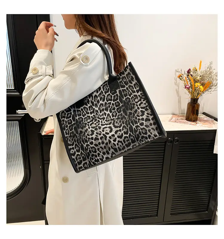 Vintage Leopard Print Women's Shoulder Bag Large Capacity — feature 11