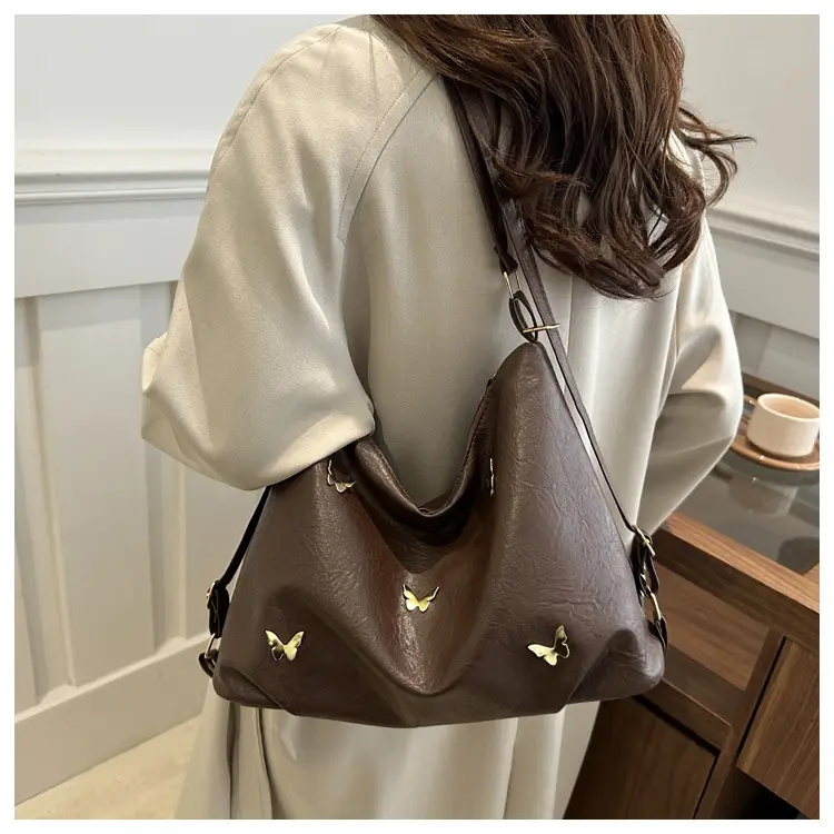Black Butterfly Embroidered Women's Shoulder Bag 2024 Winter — feature 18