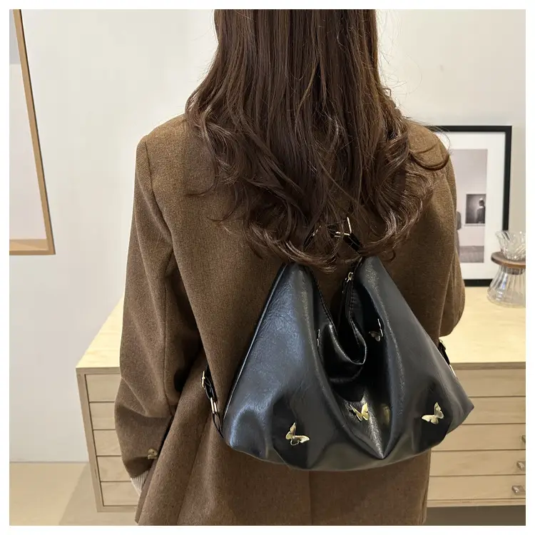 Black Butterfly Embroidered Women's Shoulder Bag 2024 Winter — feature 24