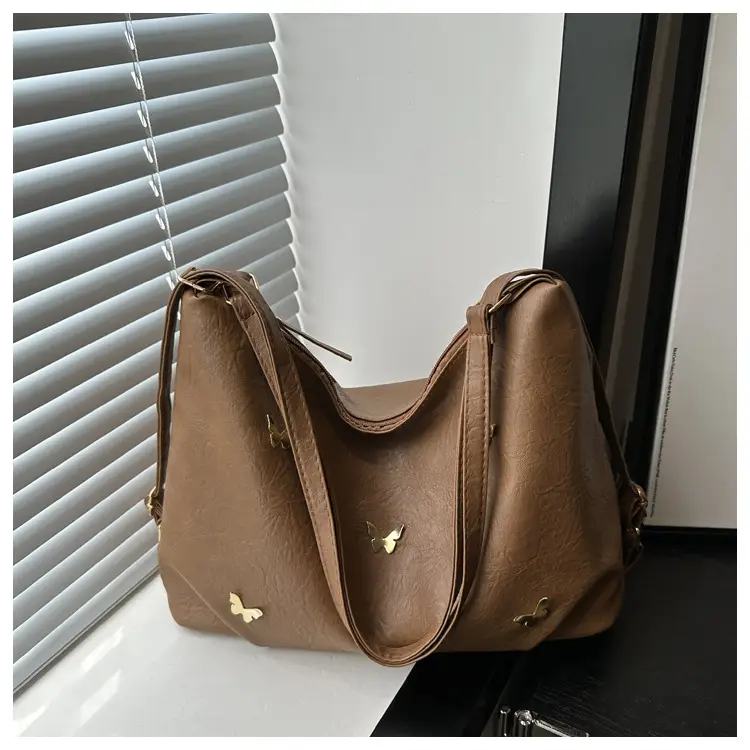 Black Butterfly Embroidered Women's Shoulder Bag 2024 Winter — feature 30