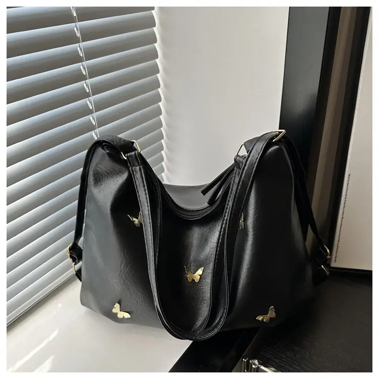 Black Butterfly Embroidered Women's Shoulder Bag 2024 Winter — feature 33