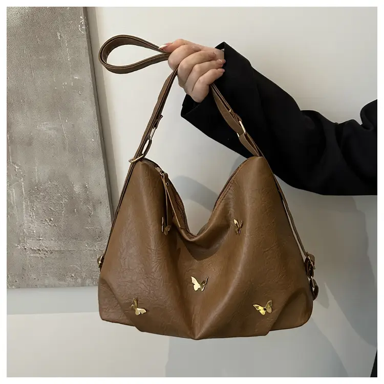 Black Butterfly Embroidered Women's Shoulder Bag 2024 Winter — feature 9